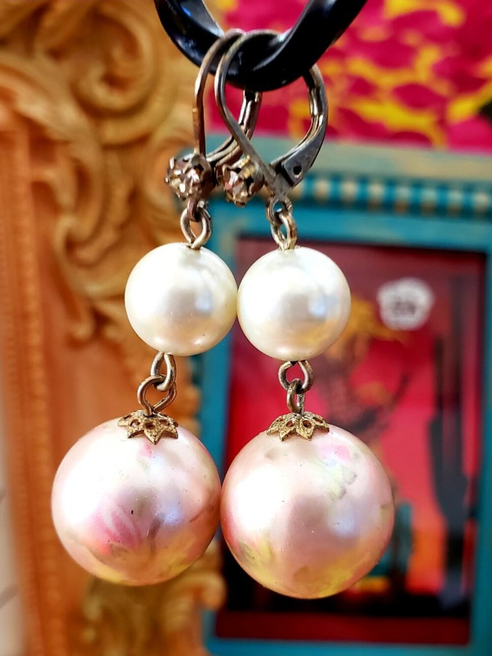 Betsey Johnson Vintage Large Cream Pink Rosebud Floral Pearl Dangle Earrings Y2K